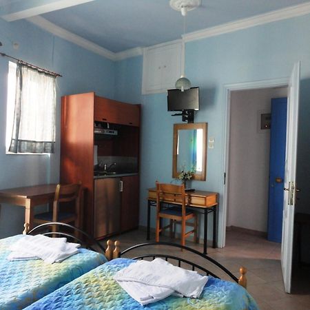 Apergis Rooms Ermoupoli Luaran gambar