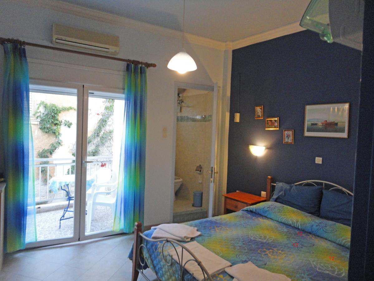 Apergis Rooms Ermoupoli Luaran gambar
